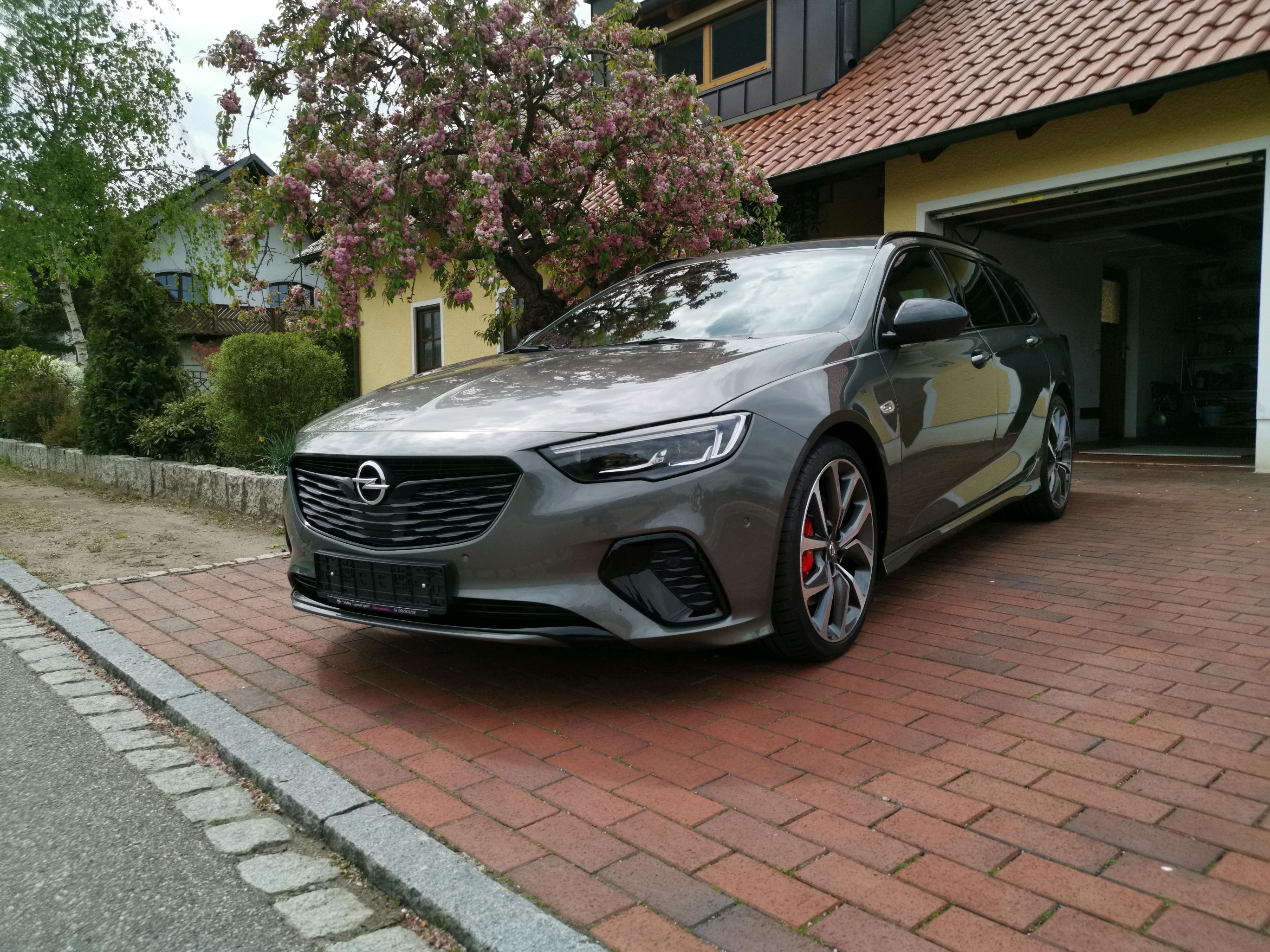 Insignia ST GSI